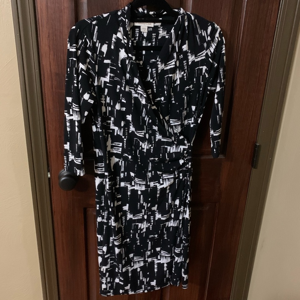 Coldwater Creek Faux Wrap Dress Size 4 Abstract